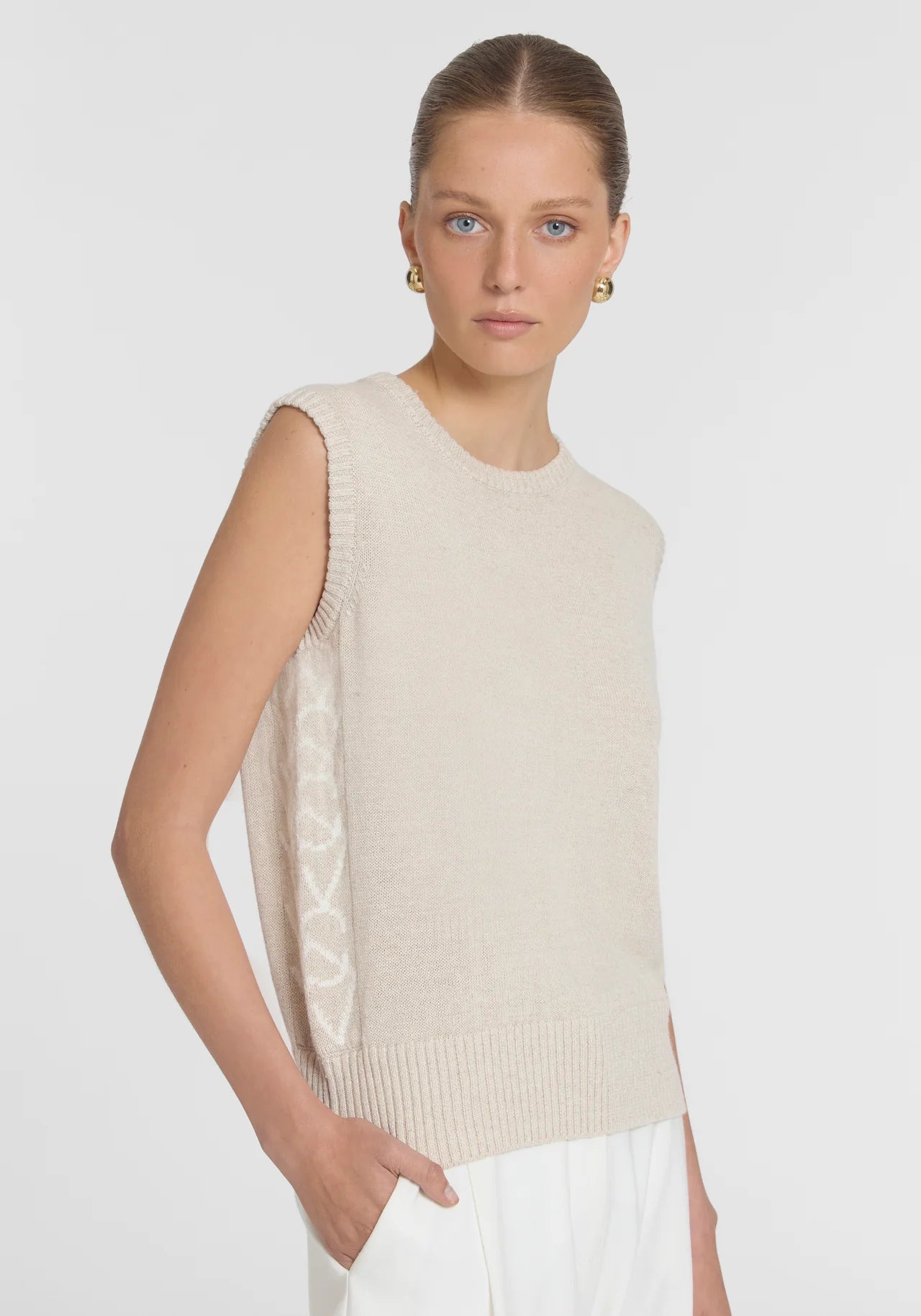 Ascendant Vest in Oat Marle Viktoria + Woods