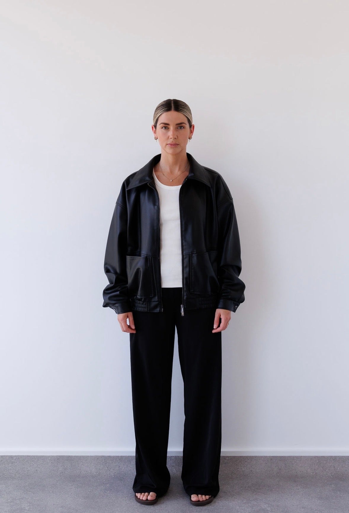 Scout Bomber in Black Mabel