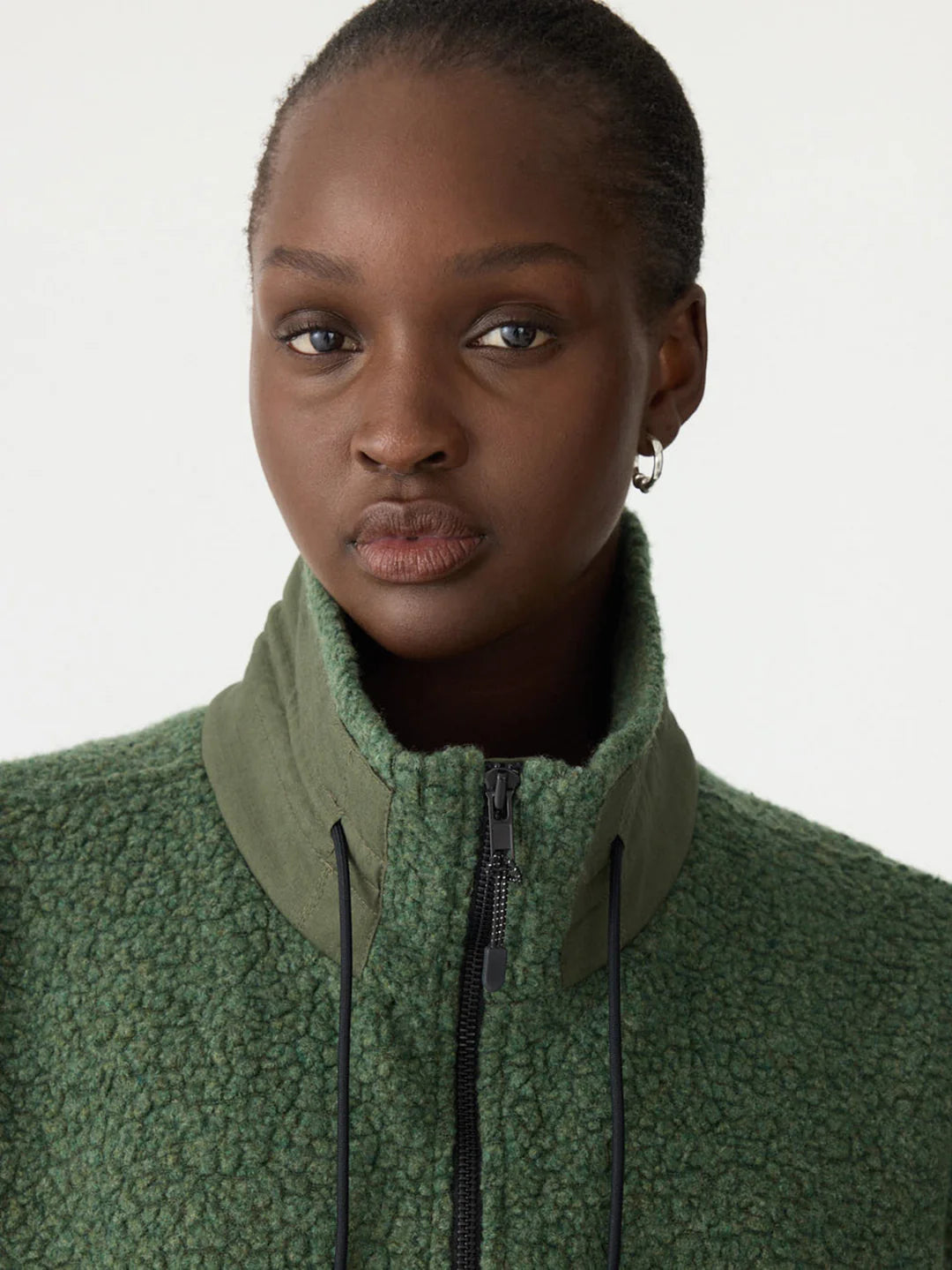 Textured Wool Popover Vest in Green BASSIKE