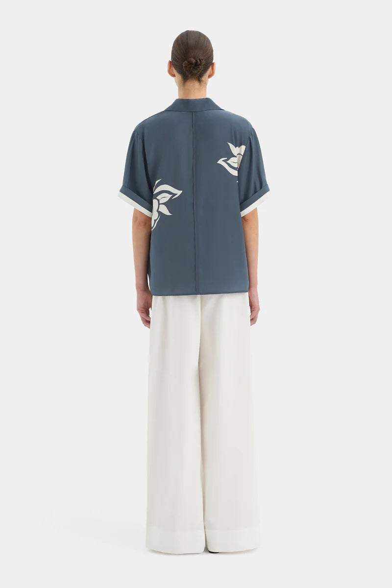 Lilou Short Sleeve Shirt in Charcoal Blue Sir.