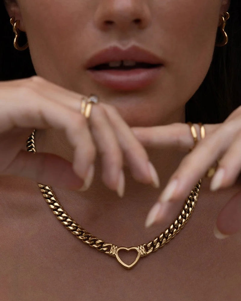 Valentine Necklace in Gold Arms of Eve