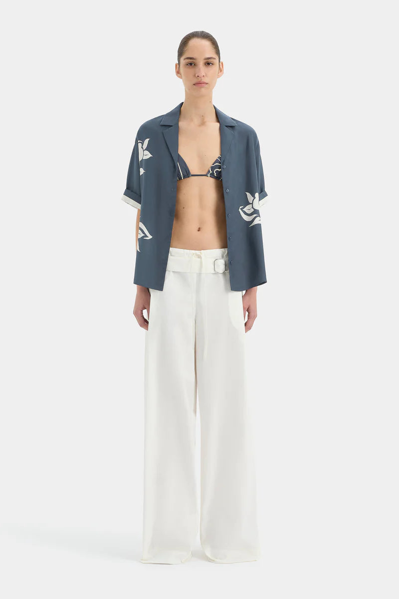 Lilou Short Sleeve Shirt in Charcoal Blue Sir.