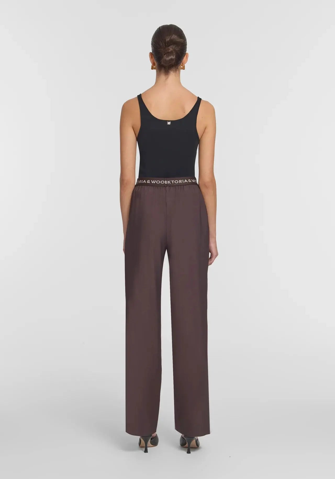 Ivanhoe Pant in Chocolate Viktoria + Woods
