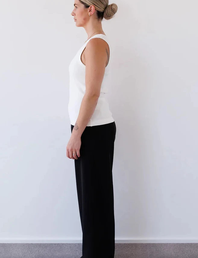 Max Pant in Black Mabel