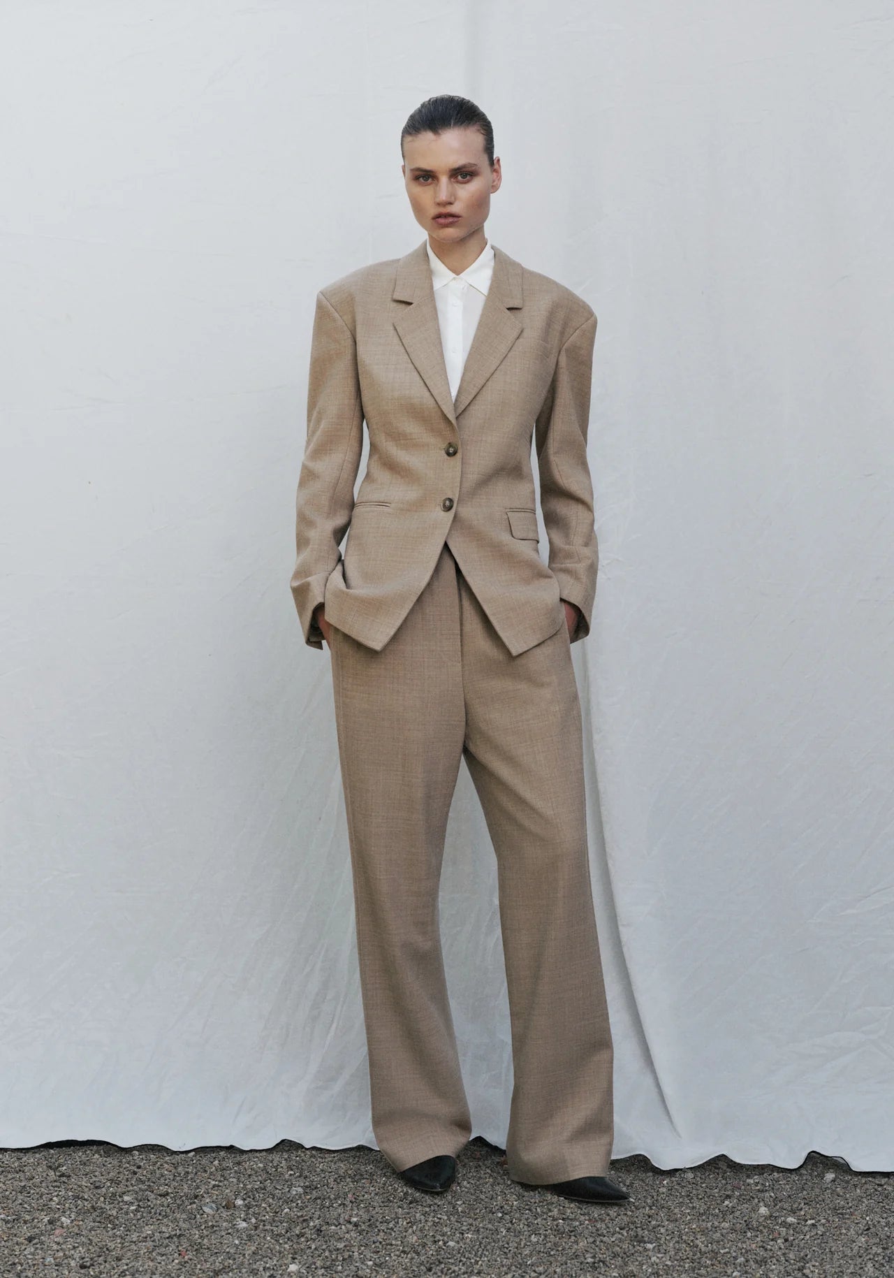 Hemsworth Trouser in Camel Viktoria + Woods
