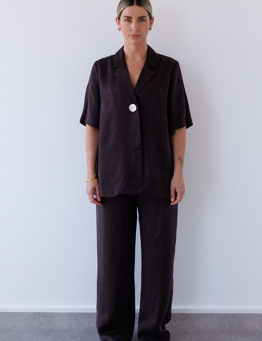 Bertie Shirt in Chocolate Mabel