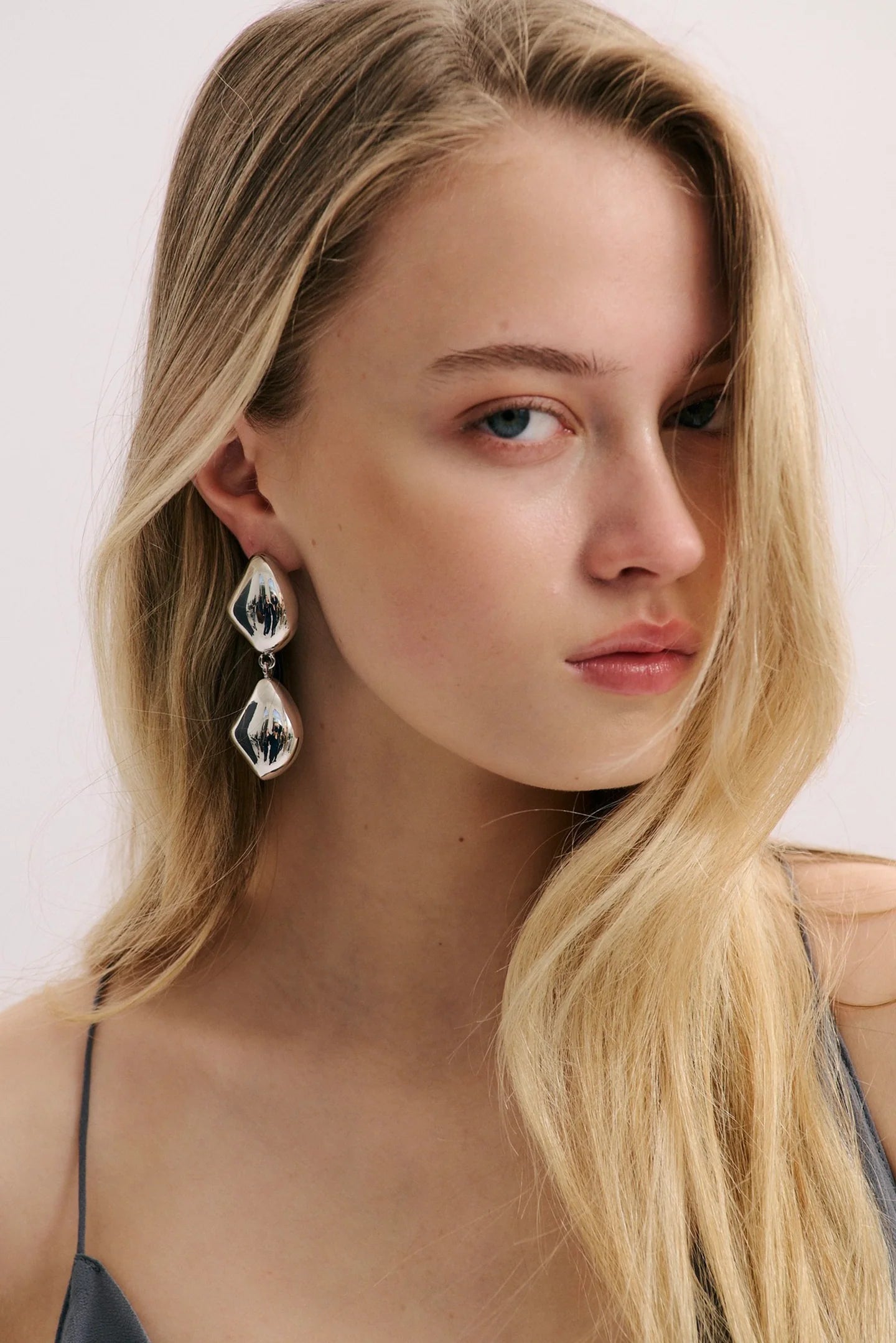 Tearlet Drop Earrings in Gunmetal Anna Rossi