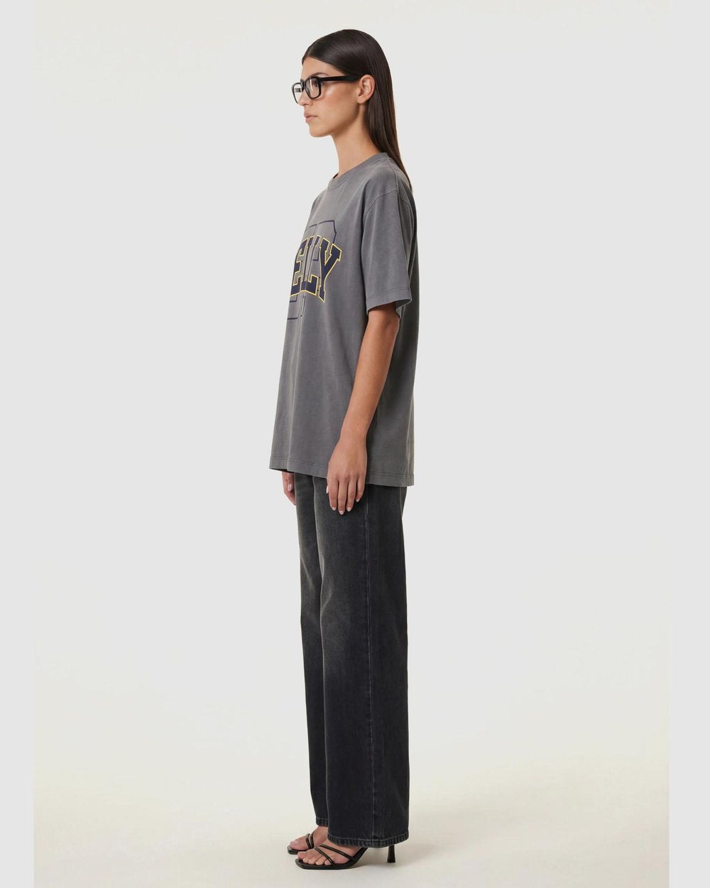 Sophia Relaxed Tee in Washed Grey Ena Pelly