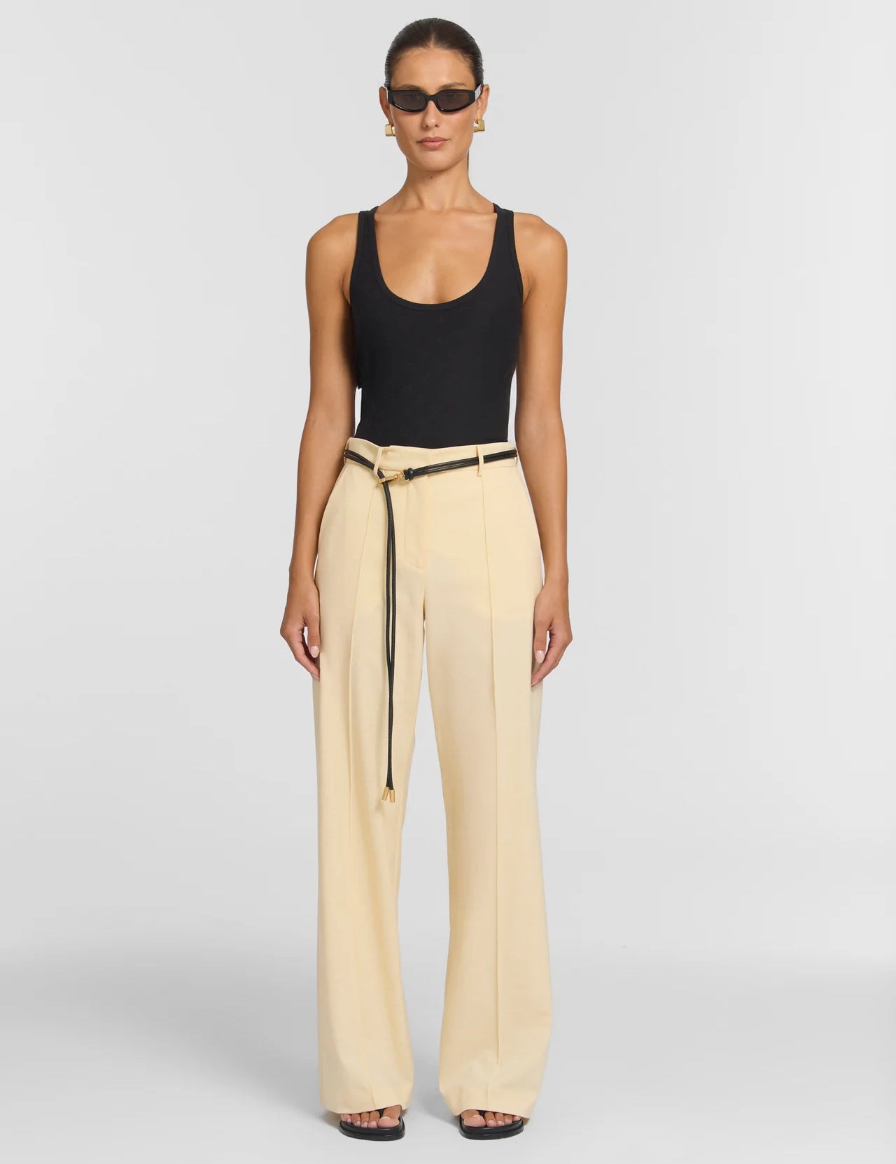 Saint Tank in Black Viktoria + Woods