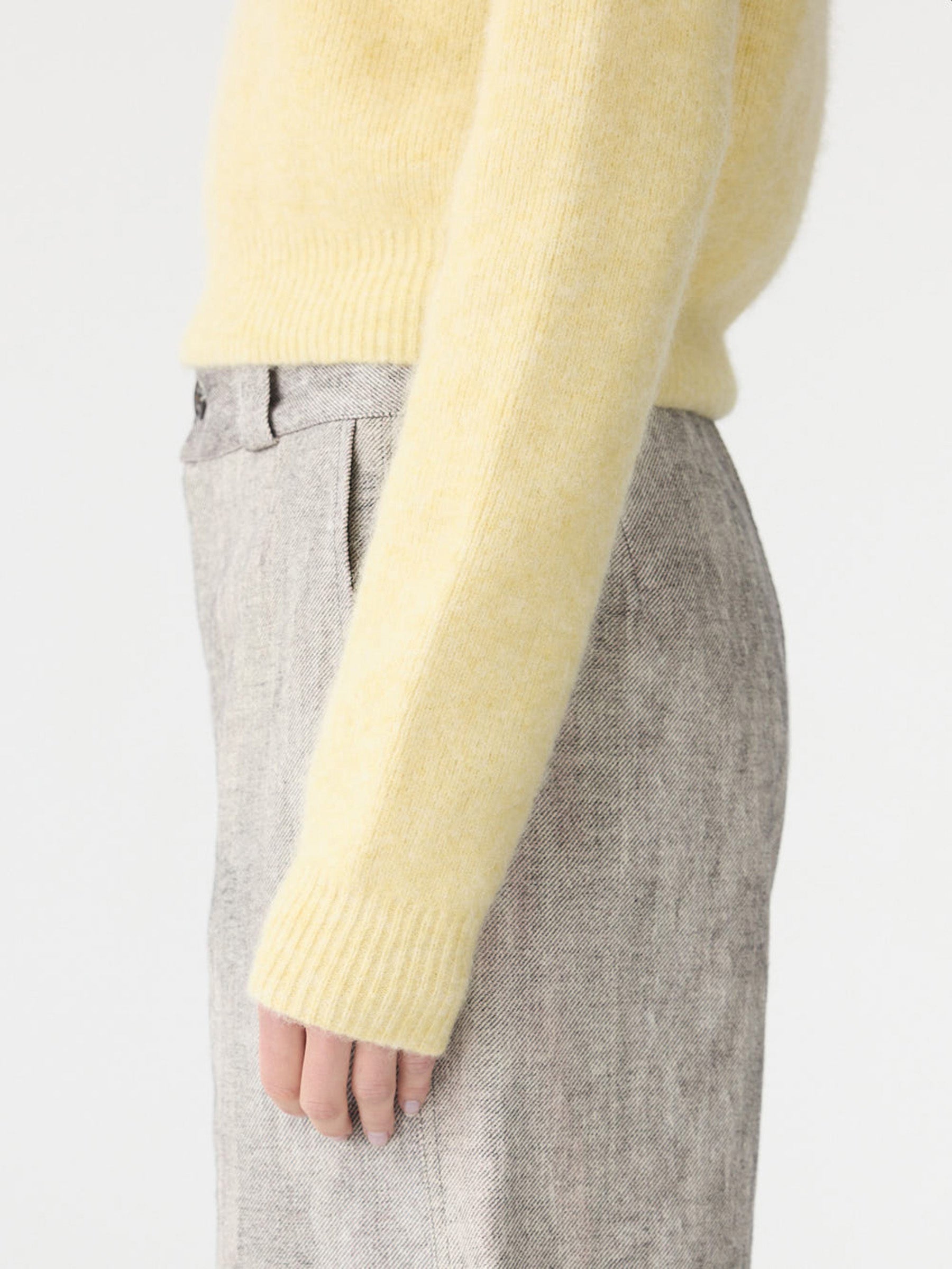 Raglan Detail Knit BASSIKE