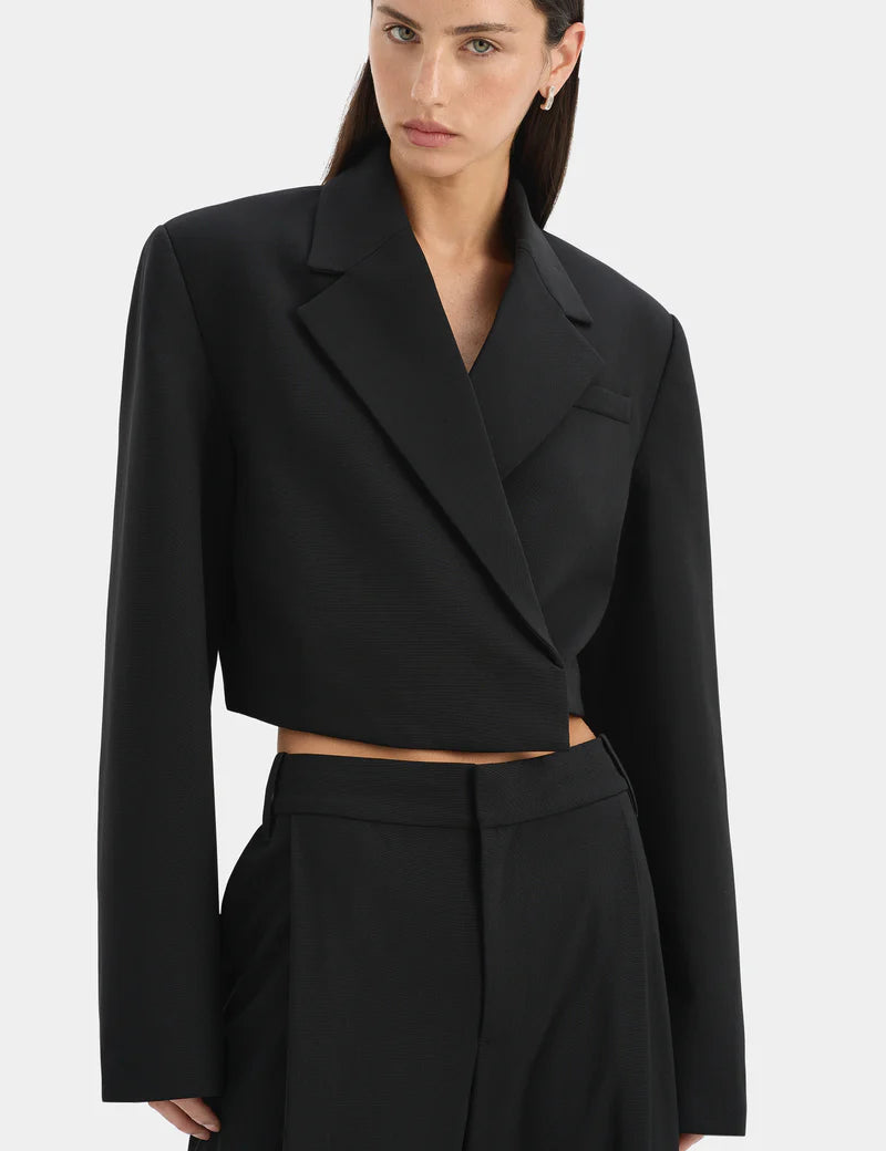 Rivoli Cropped Blazer in Black Sir.