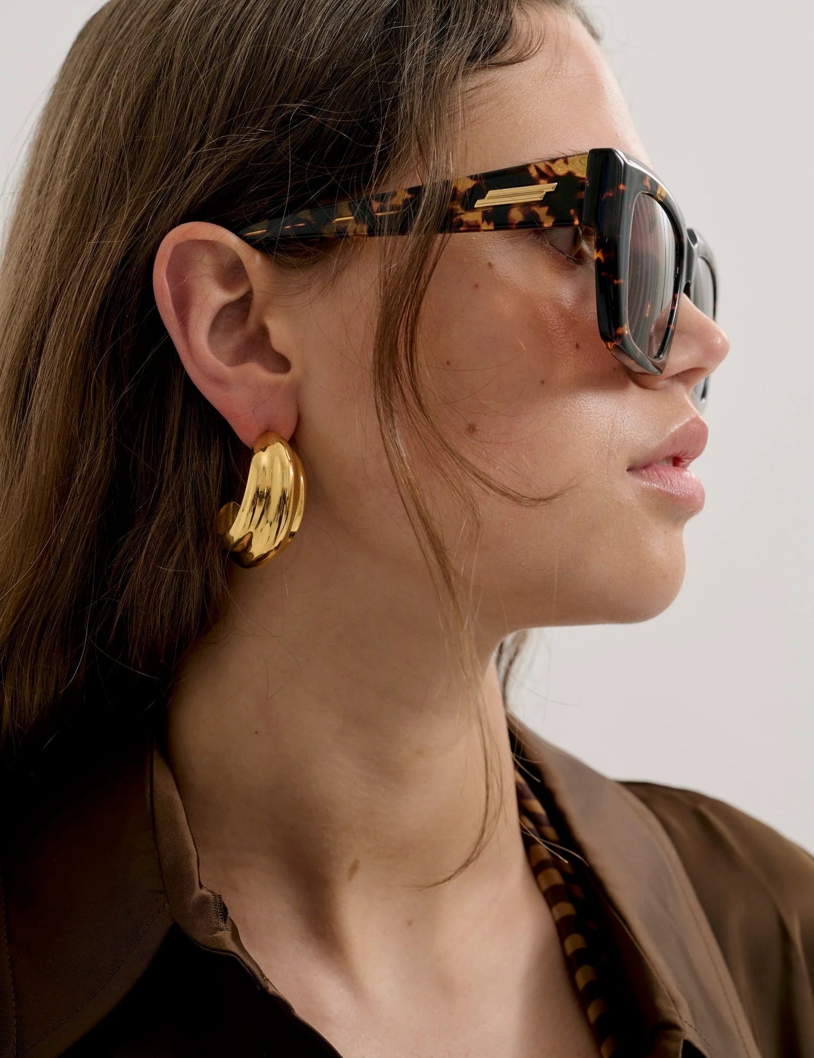 Ridge Hoop Earrings in Gold Anna Rossi