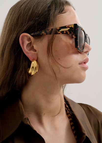 Ridge Hoop Earrings in Gold