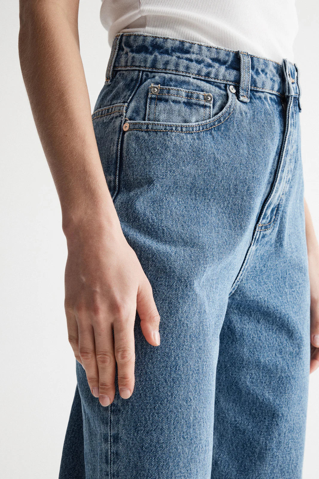 Odin Straight Leg Jean in Trinity Blue Elka Collective