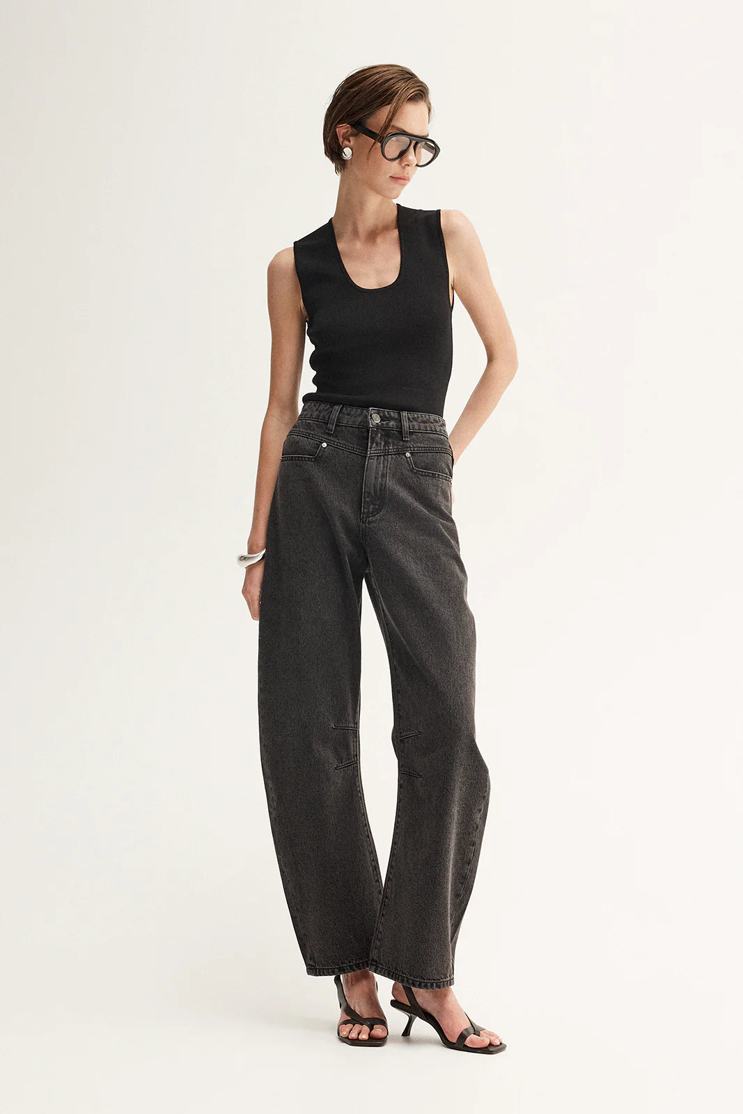 Chelsea Barrel Leg Jean in Black Elka Collective