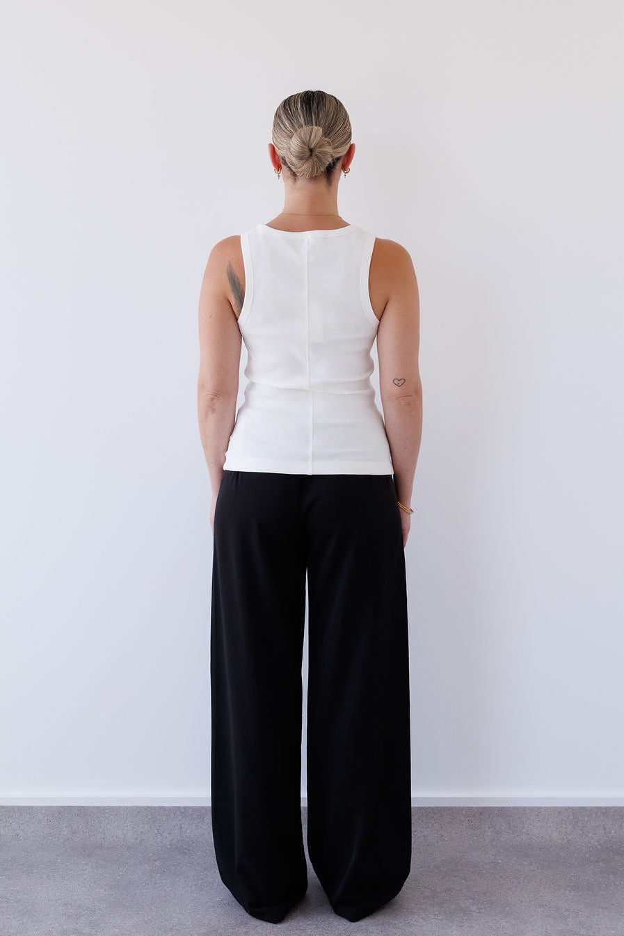 Louis Tank in White Mabel