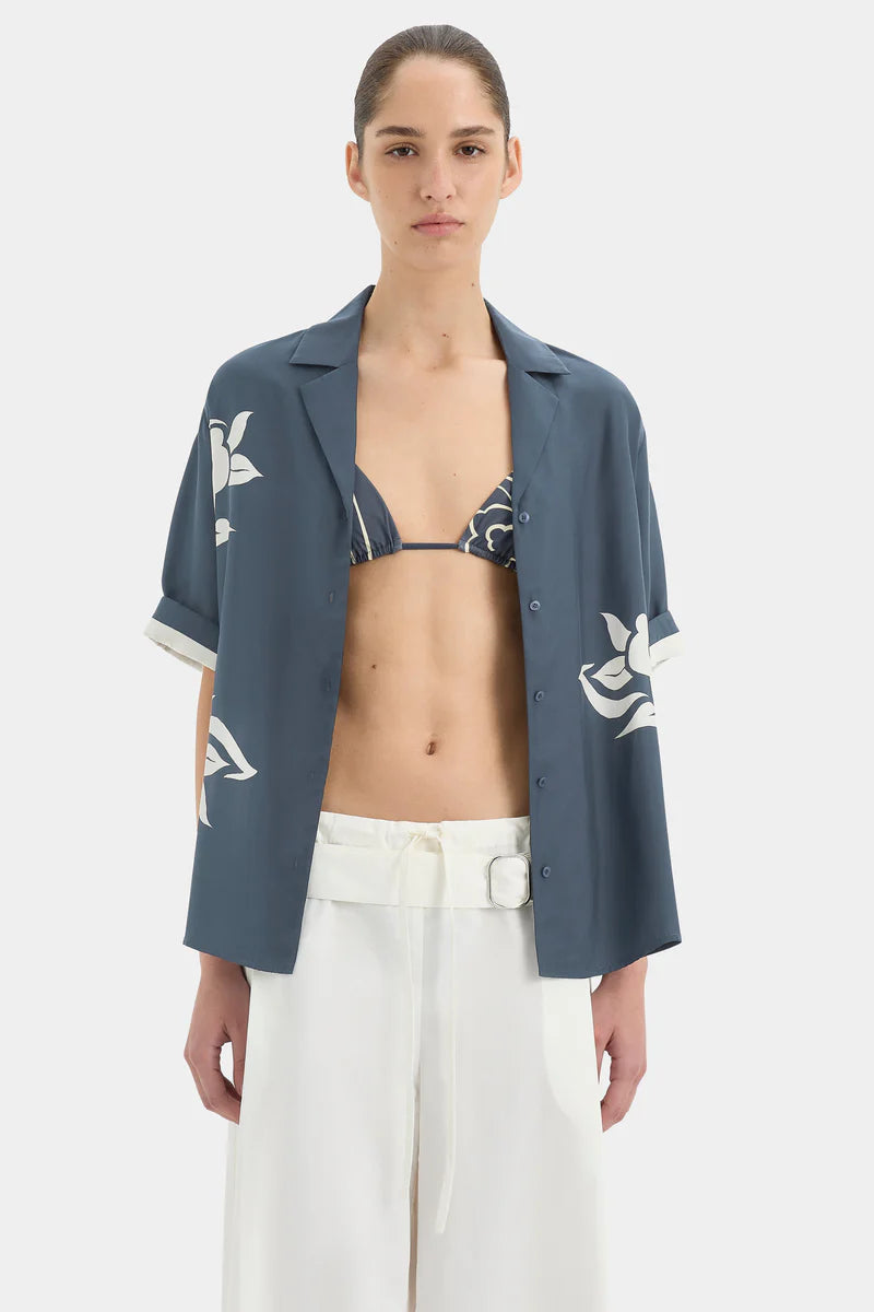 Lilou Short Sleeve Shirt in Charcoal Blue Sir.