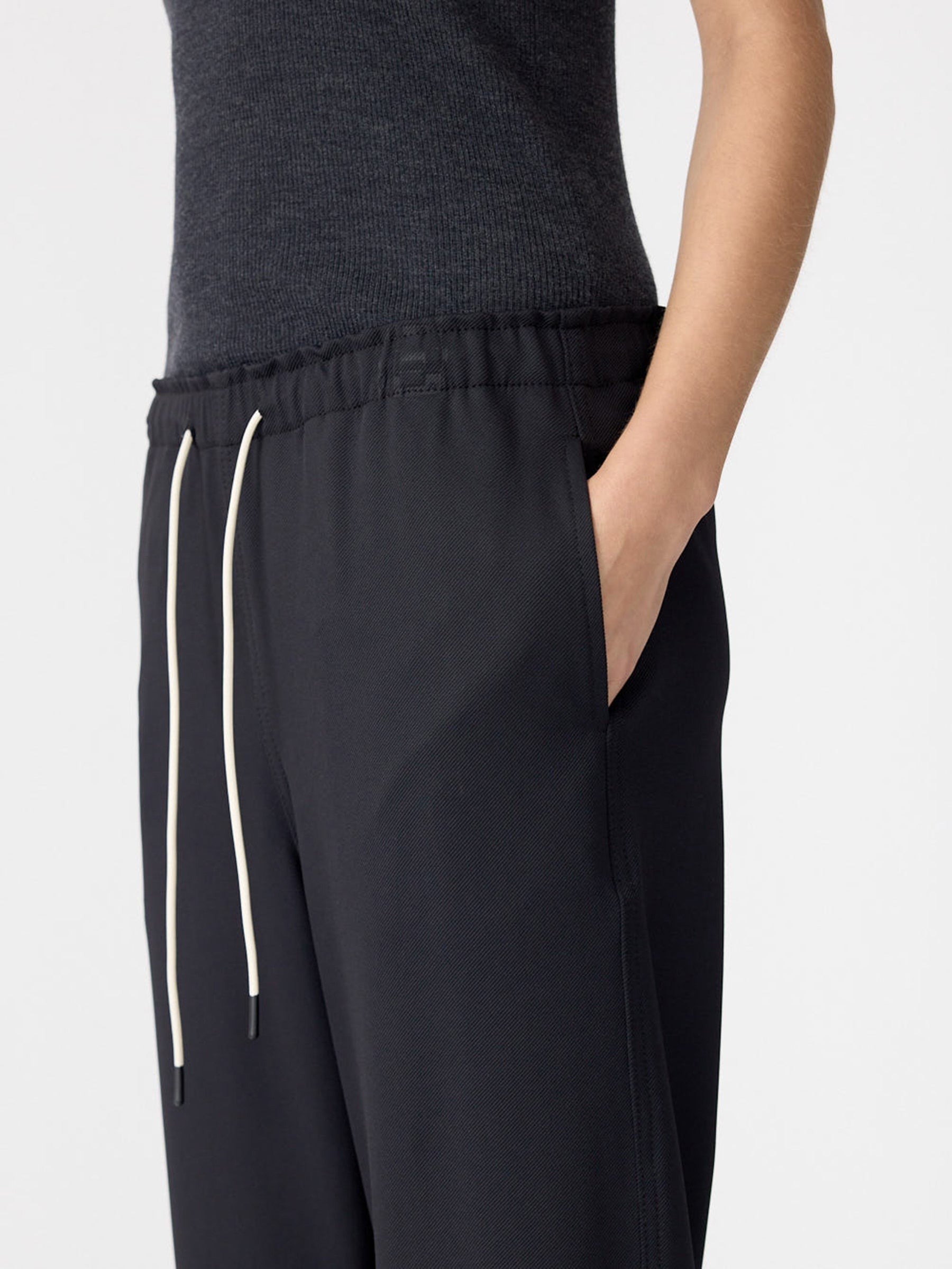 Twill Minimal Pant in Black BASSIKE