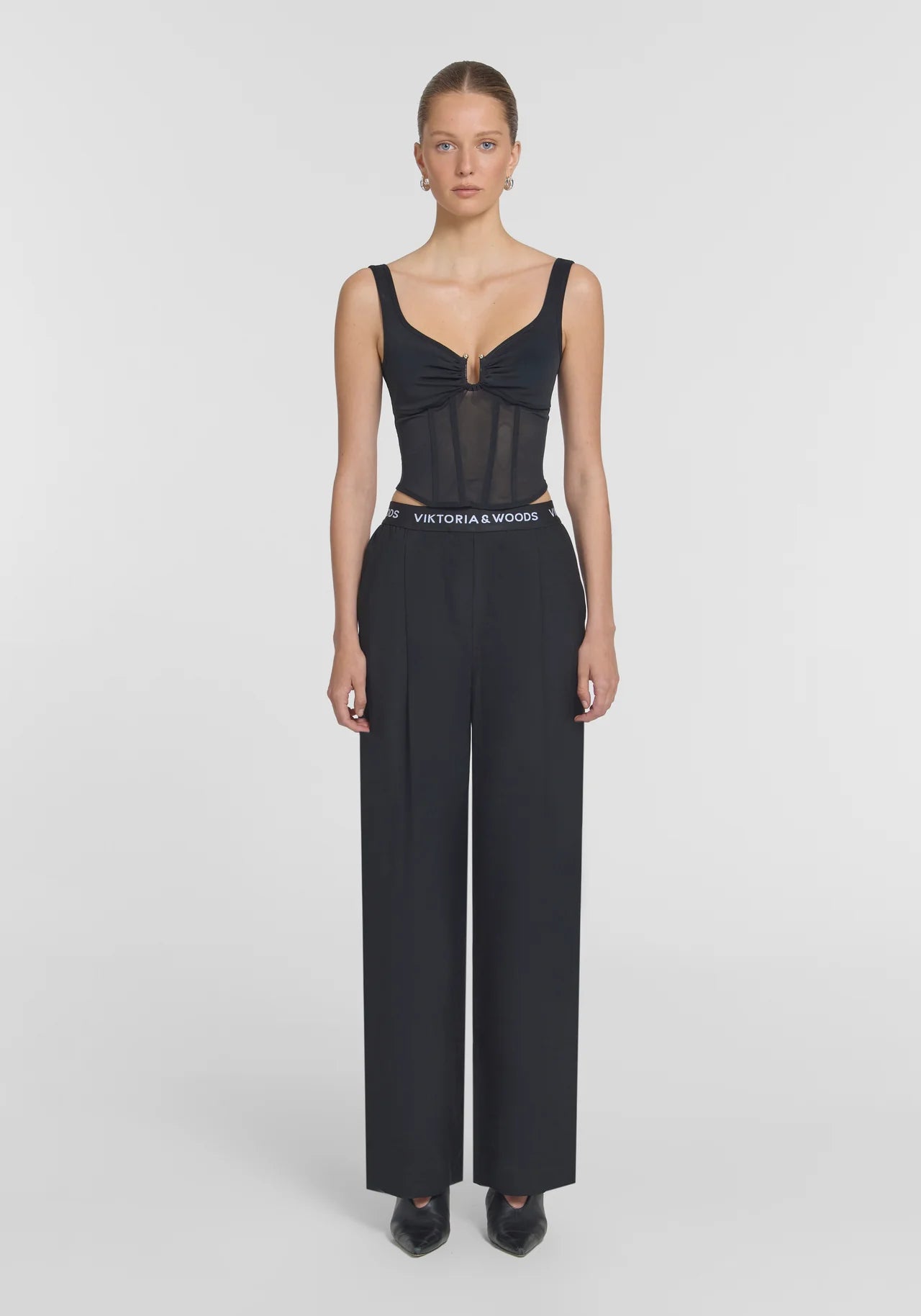 Ivanhoe Pant in Black Viktoria + Woods