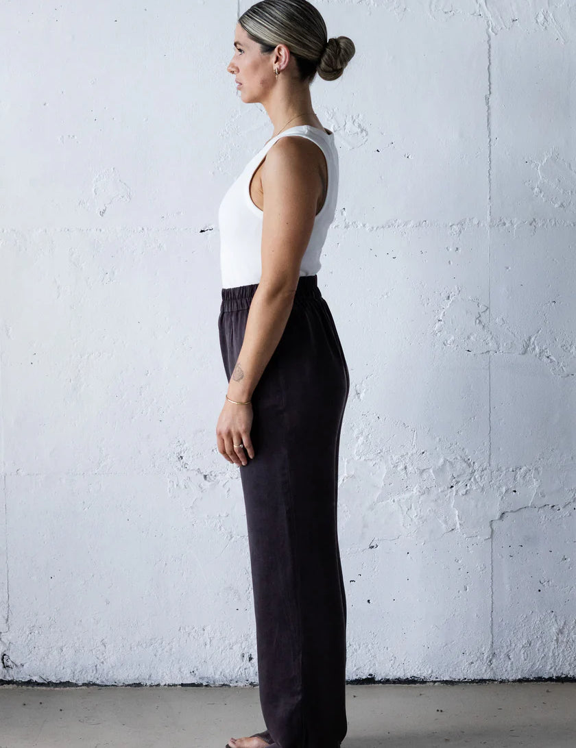 Bertie Pant in Chocolate Mabel