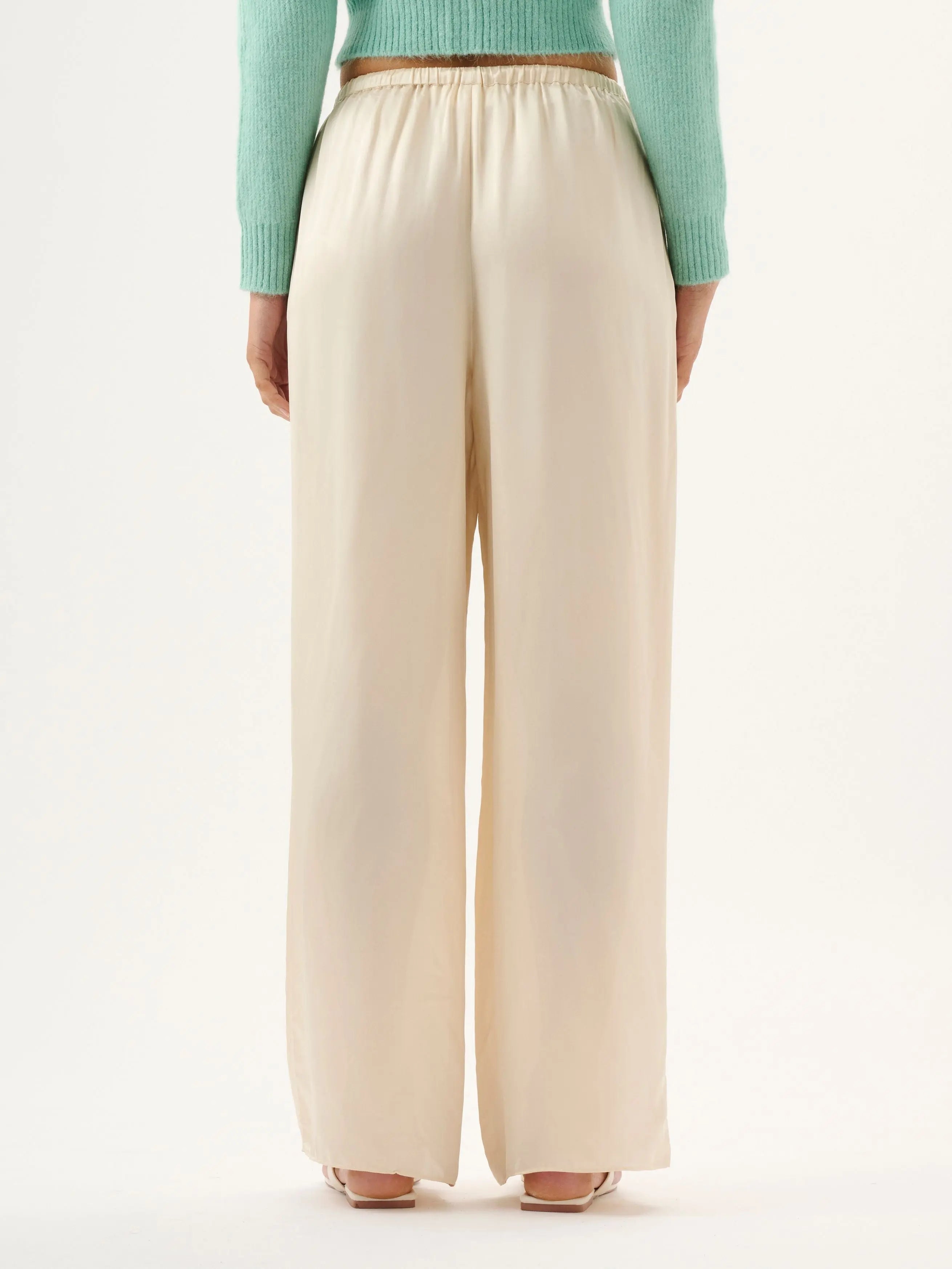 Miles Pant in Ivory Roame