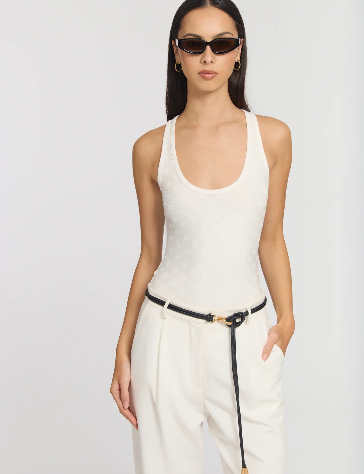 Saint Tank in White Viktoria + Woods