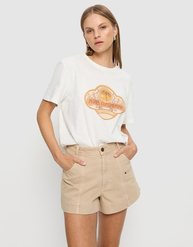 Beige short with white logo tee by kivari at clothlifestyle boutique 