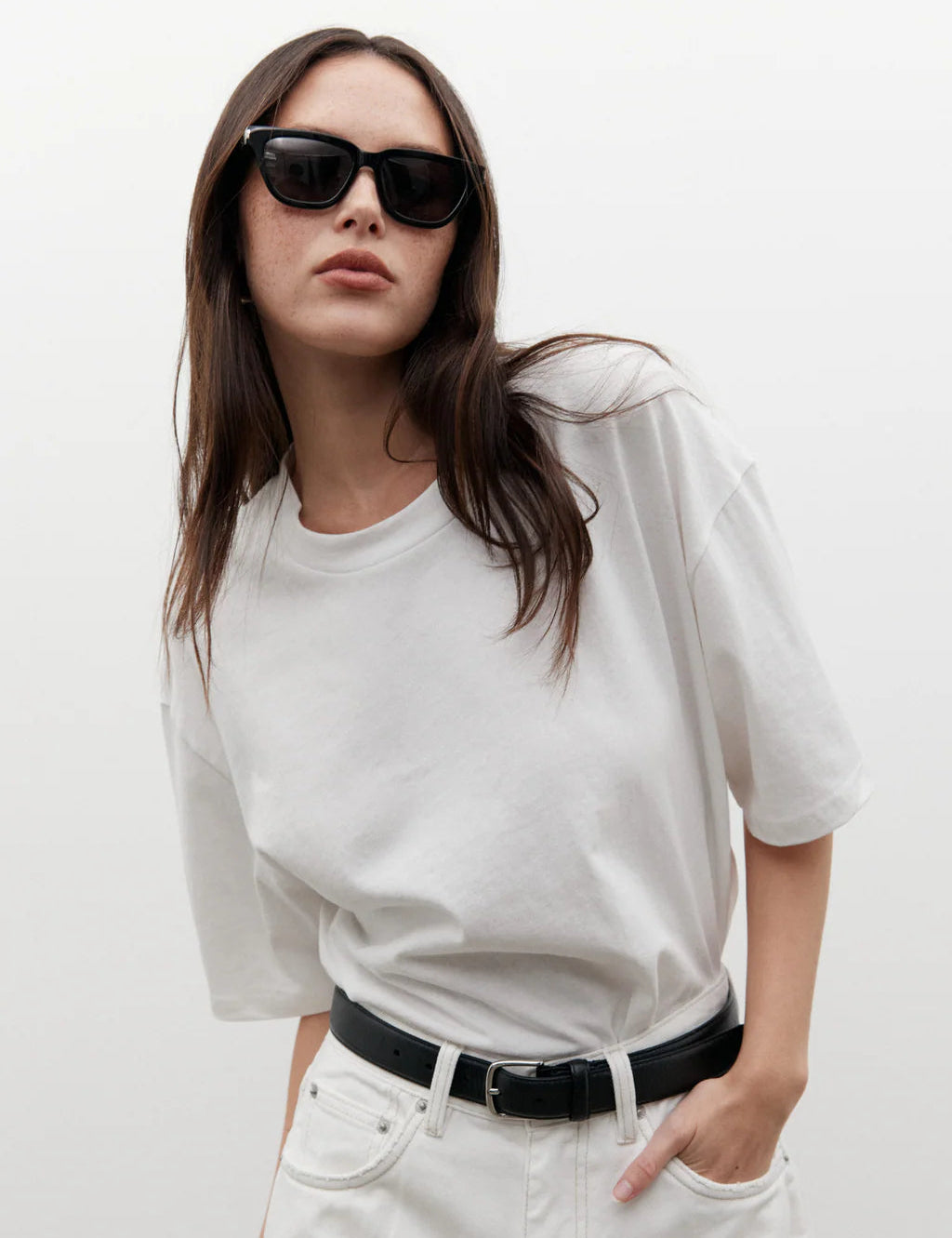 Jonas Tee in White Bayse Brand