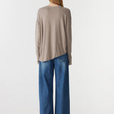 Curved Heritage L/S T-Shirt in Taupe