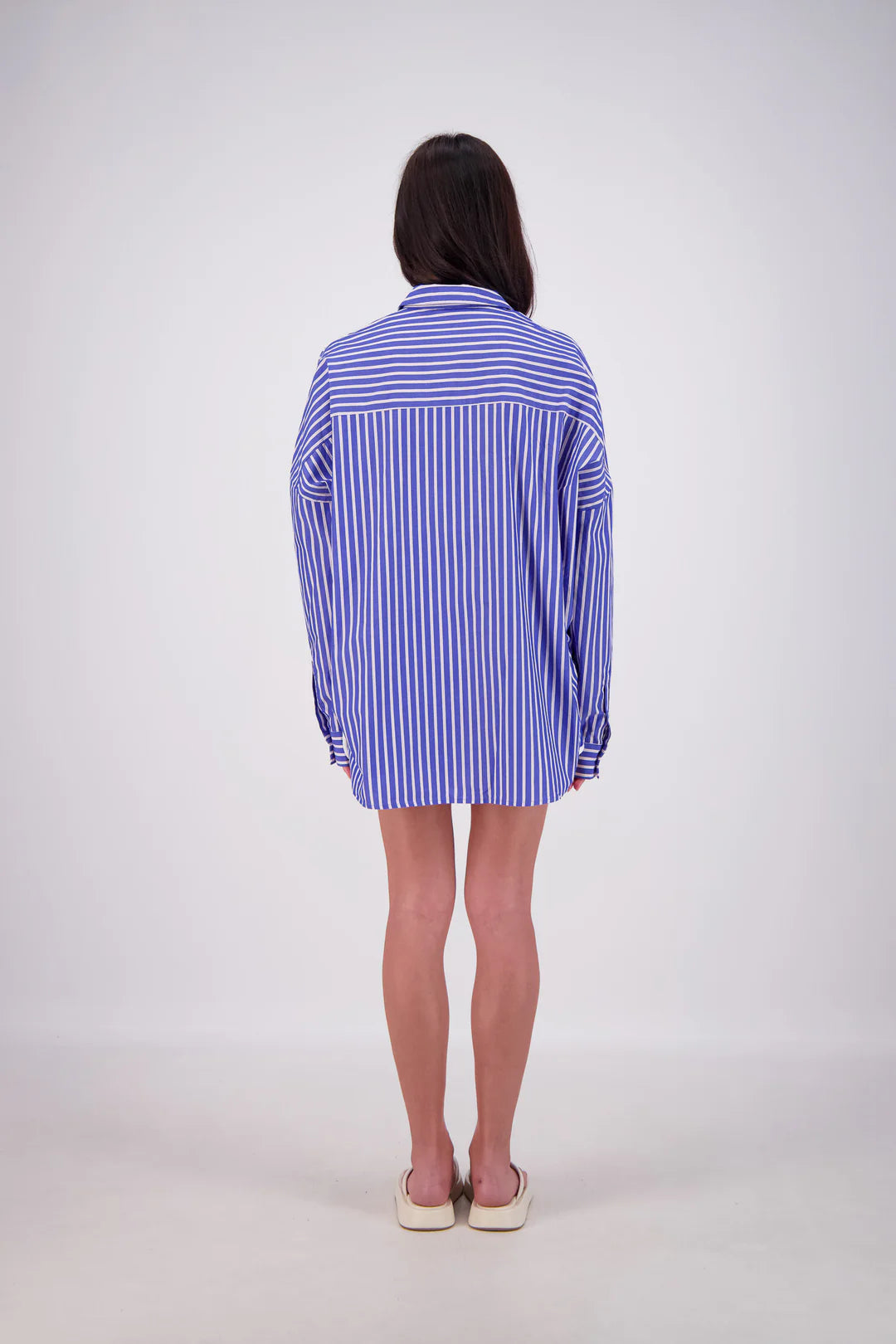 Mahalo Shirt in Blue Jasmine Alexa