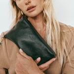 Ashley Black Leather Crossbody Bag Vestirsi