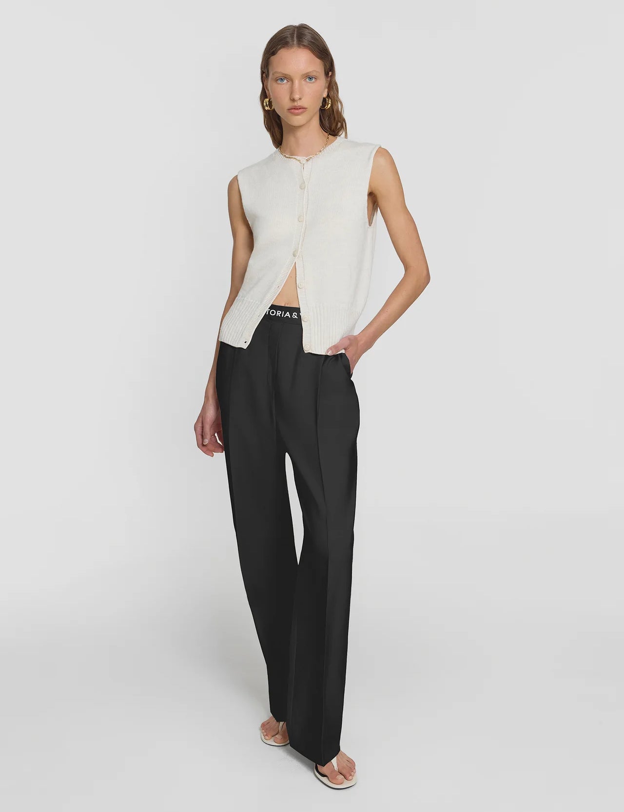 Ivanhoe Pant in Black Viktoria + Woods