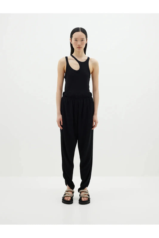 Textured Crepe Pull on Pant in Black