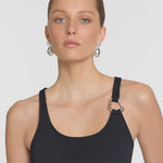 Glory Tank Viktoria + Woods