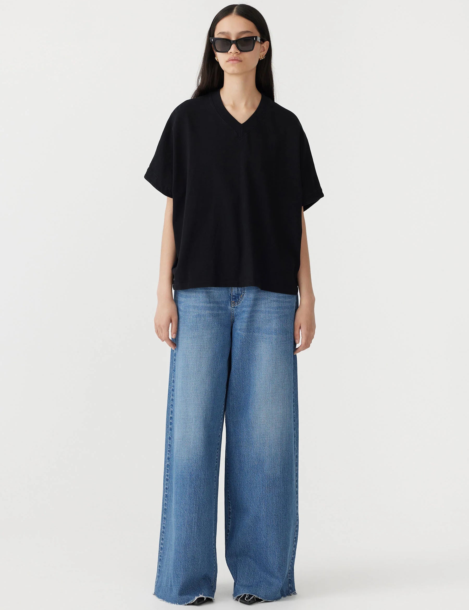 Boxy V Neck Short Sleeve T-shirt