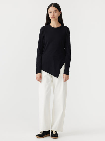 Asymmetric Long Sleeve T-shirt in Black