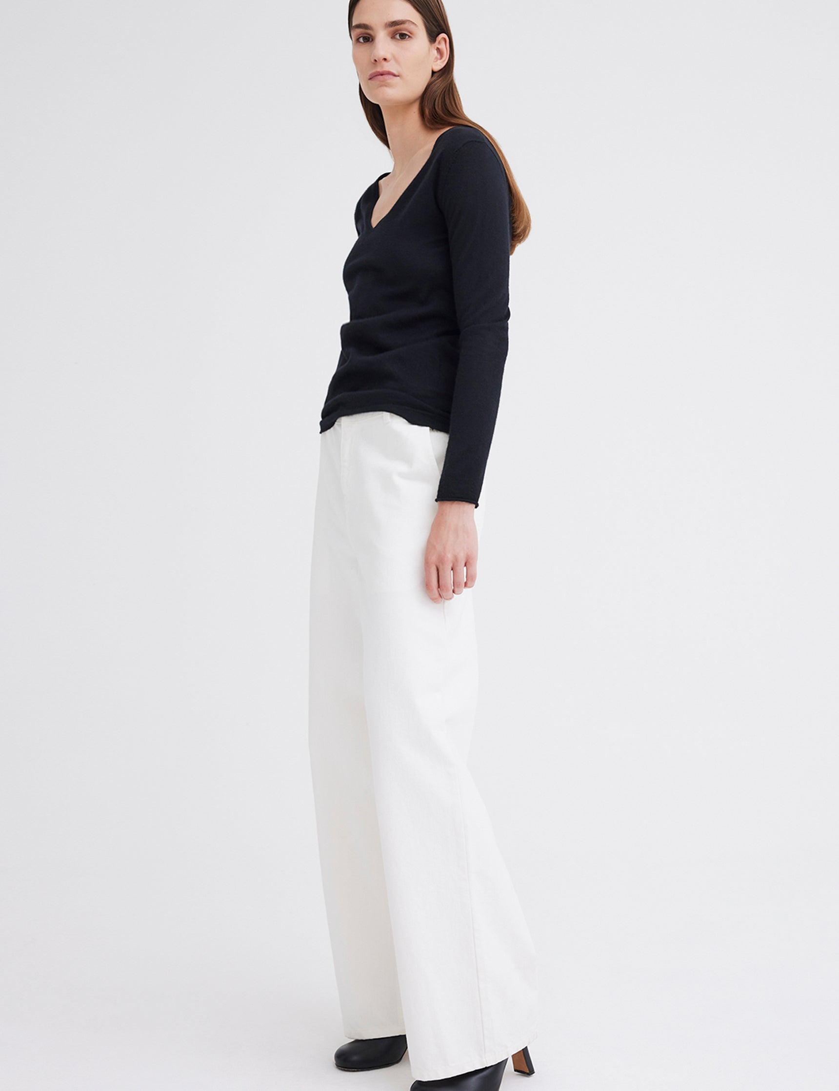 Elco Cashmere Sweater in Black