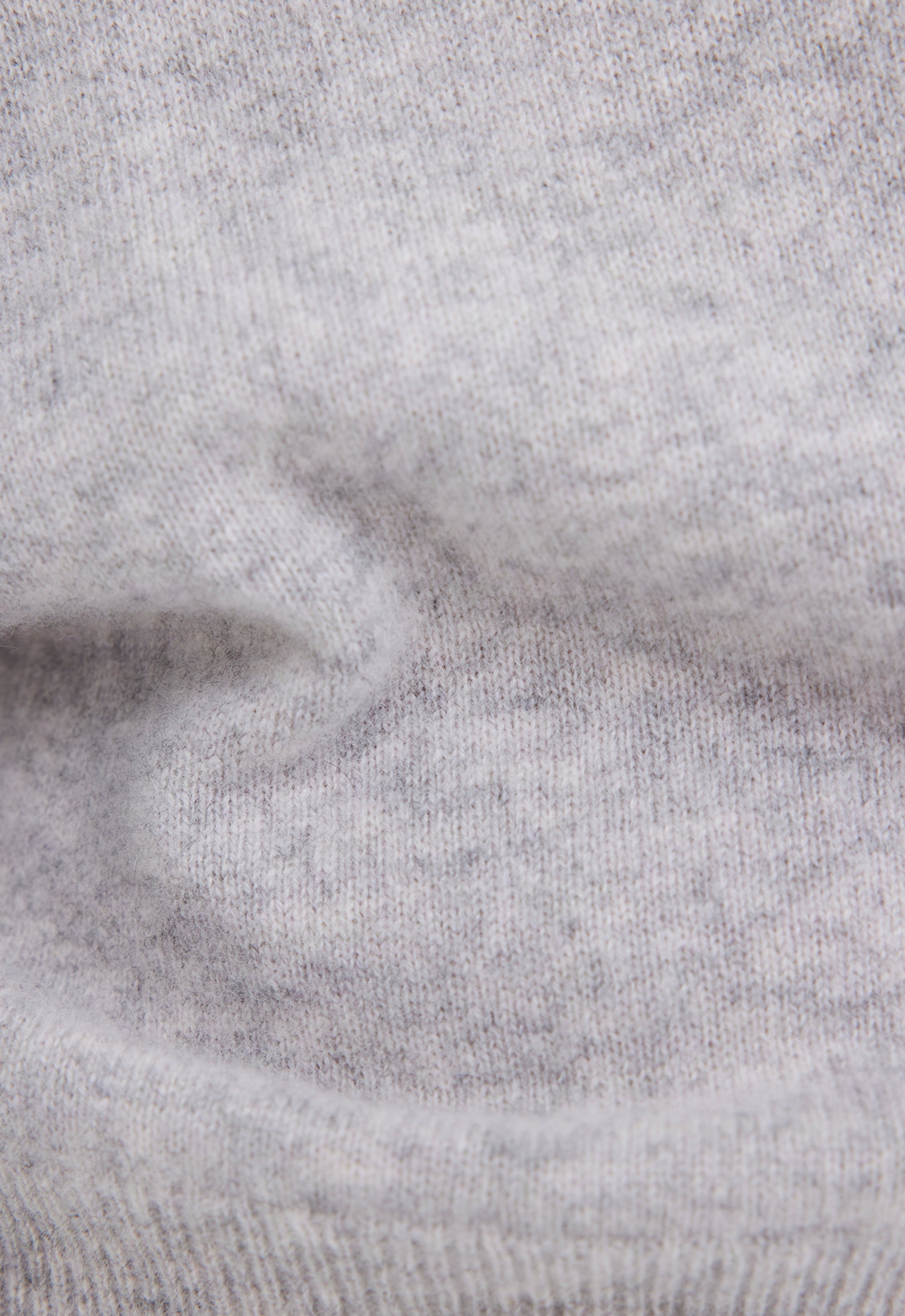 Peter Cashmere Sweater in Pale Grey Marle