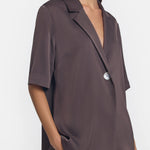 Concert Shirt in Chocolate Viktoria + Woods