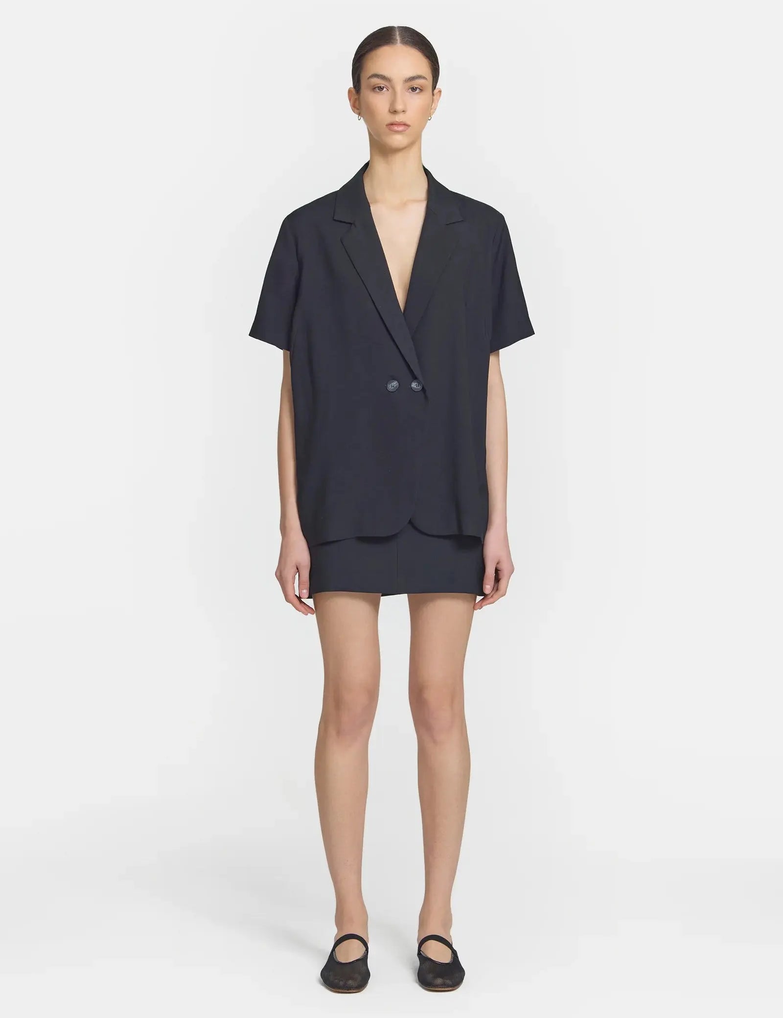 Hepburn Shirt in Black Viktoria + Woods