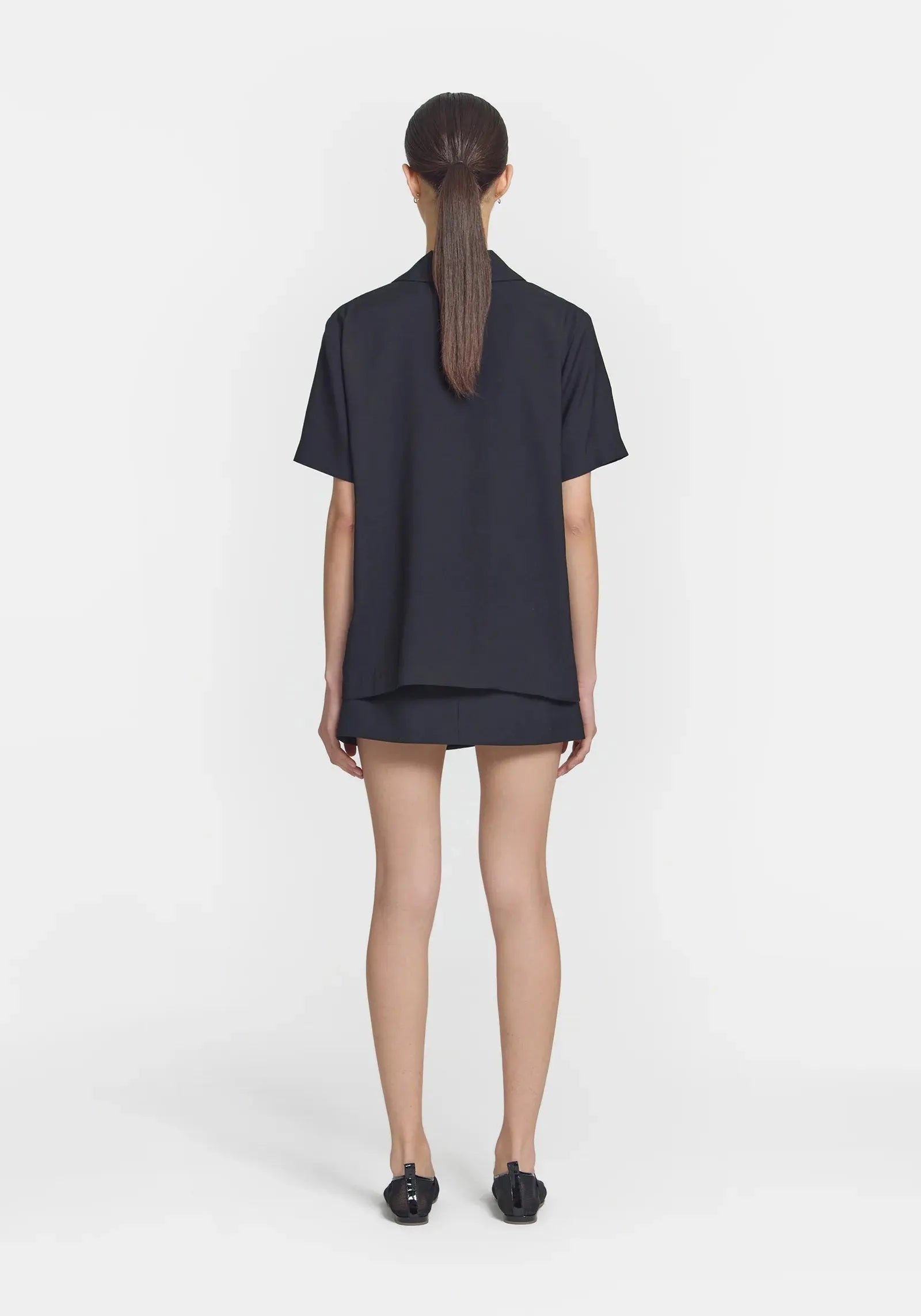 Hepburn Shirt in Black Viktoria + Woods
