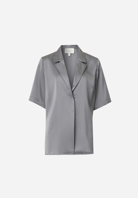 Encore Shirt in Charcoal by Viktoria & Woods