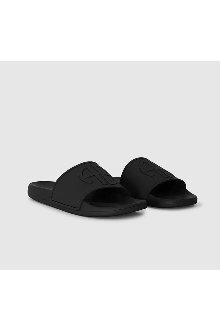 All black discount gucci slides