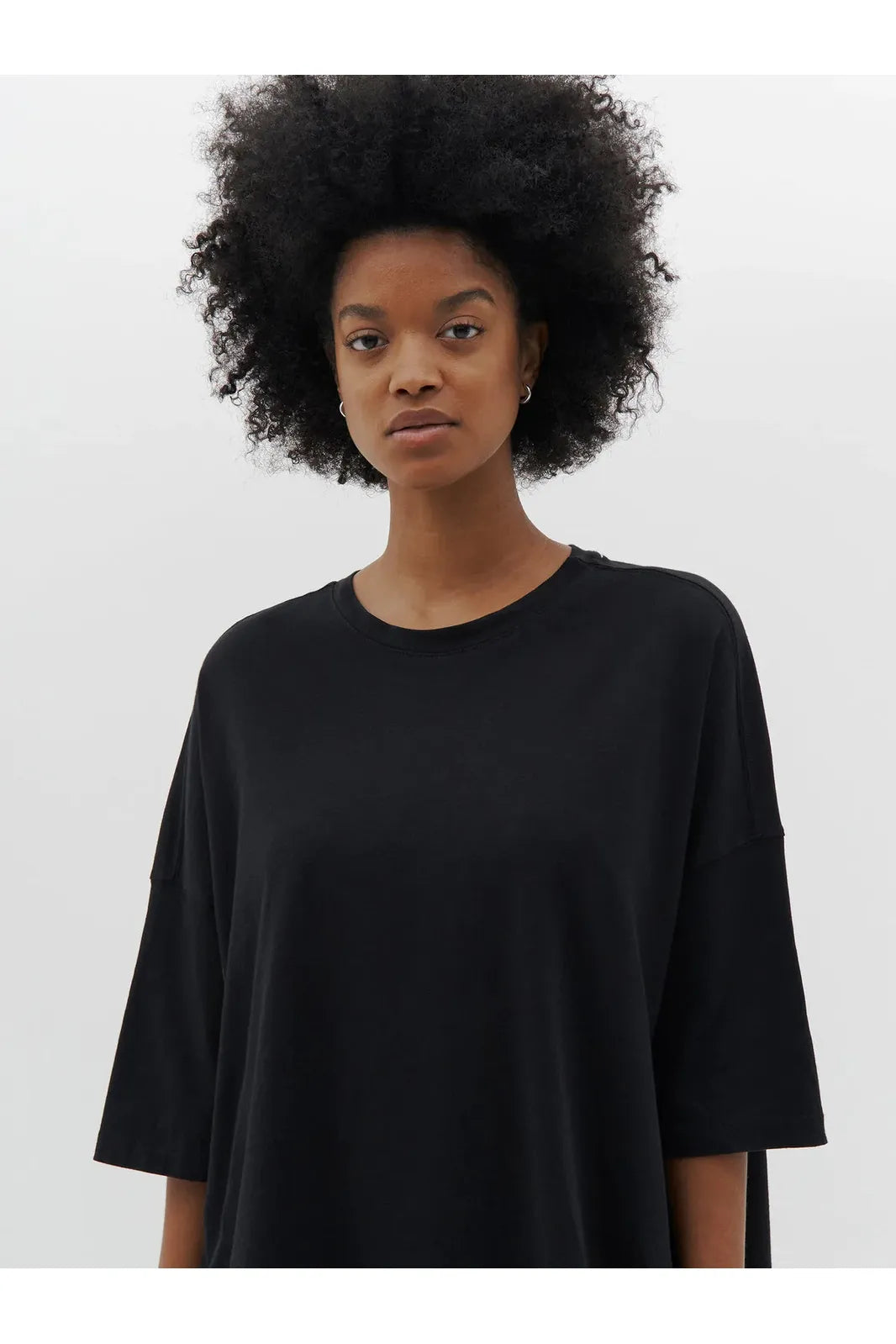Slouch Side Step Short Sleeve T-shirt in Black by Bassike’s